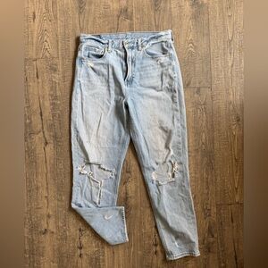 American Eagle Distressed Mom Jean- Size 8